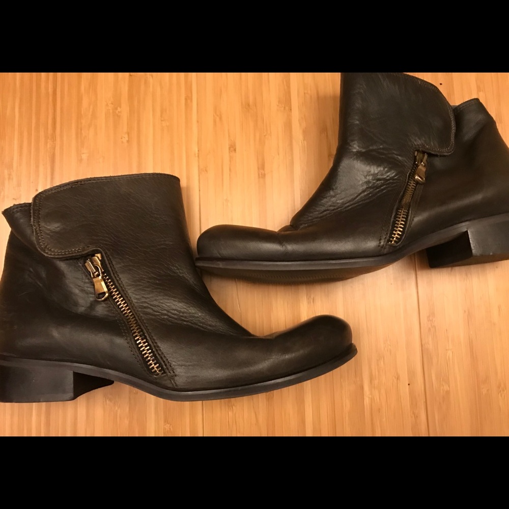 Vera Gomma Brown Leather Ankle Boots Sz 39